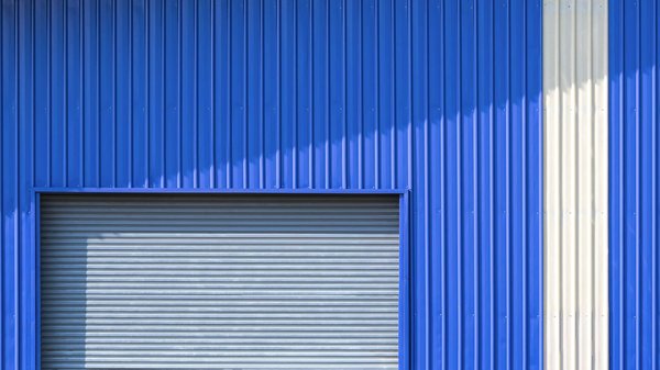 Volet roulant manuel en aluminium : connaître ses avantages et ses spécificités